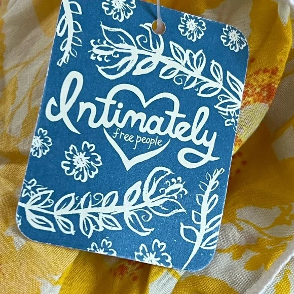 NWT Free People Ivory Combo Yellow Floral Intimately‎ Halter Bodysuit Size Small - Picture 5 of 5